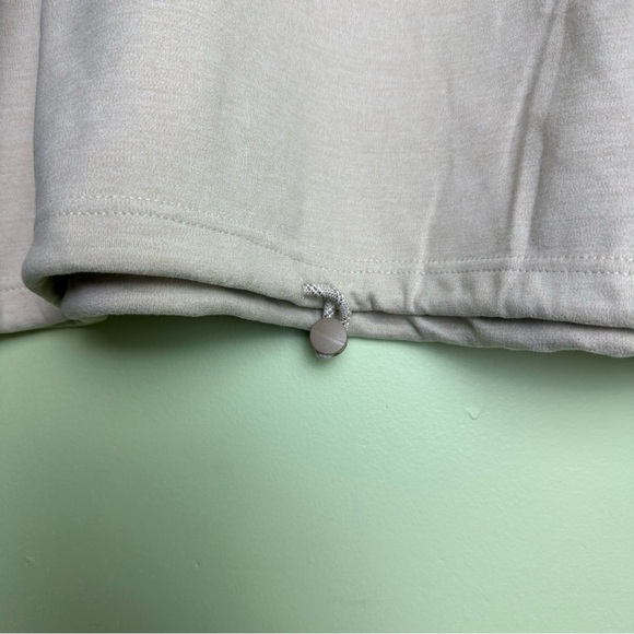 Avalanche 3/4 Zip Long Sleeve Pullover Sweatshirt Beige Women’s Size Large - Picture 7 of 9